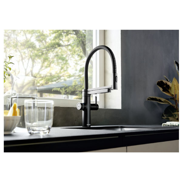 Blanco EVOLSPROHOTFILTERSG Evol-S Pro Hot 4 in 1 Boiling Pull Out Tap