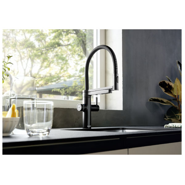 Blanco EVOLSPROHOTFILTERSS Evol-S Pro Hot 4 in 1 Boiling Pull Out Tap