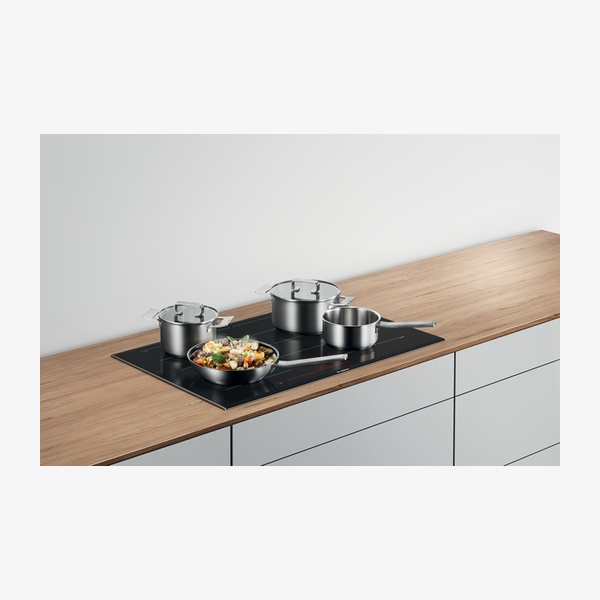 Bosch HEZ9SE040 Four piece pan set