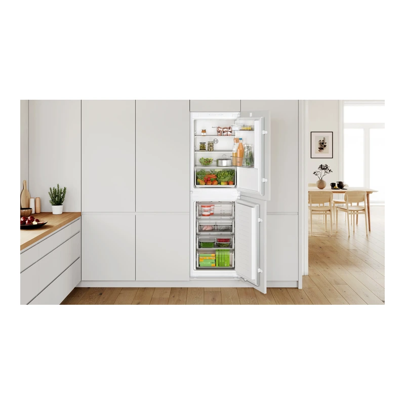 Bosch KIN85NSE0G Series 2 Fridge Freezer