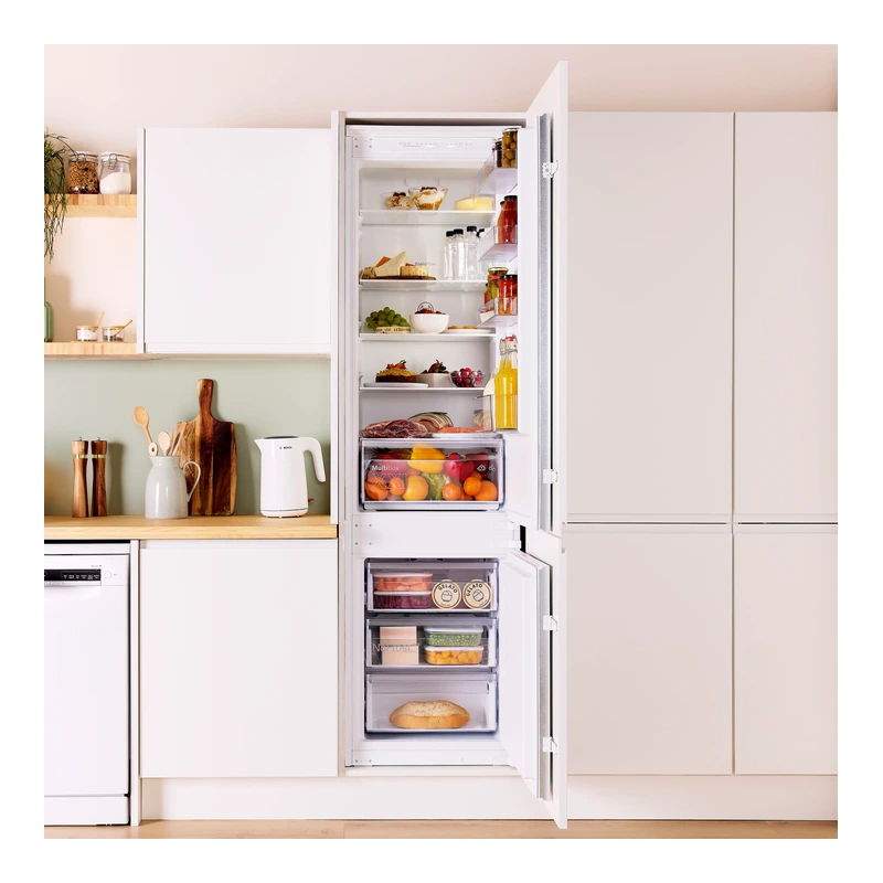 Bosch KIN96NSE0G Series 2 Fridge Freezer