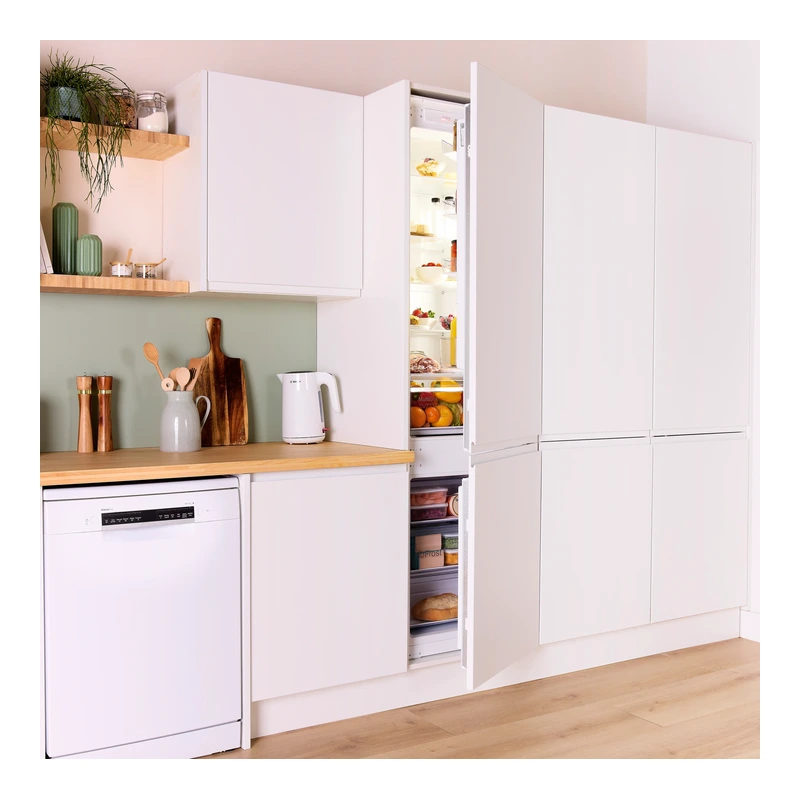 Bosch KIN96NSE0G Series 2 Fridge Freezer
