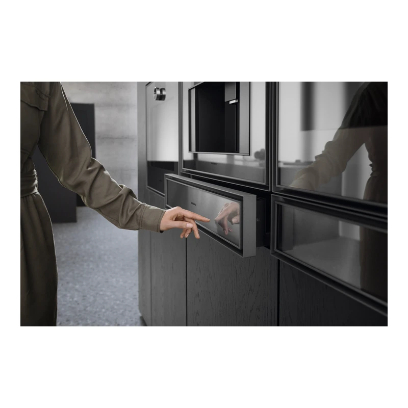Gaggenau GV451120 Expressive Series Vacuum Drawer