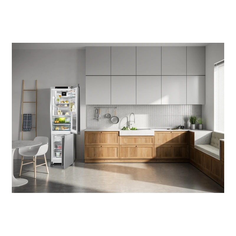 Liebherr CBNSTB579I Peak Fridge Freezer