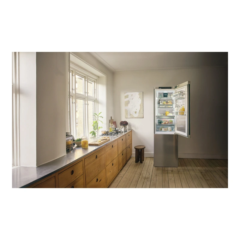 Liebherr CBNSTB579I Peak Fridge Freezer
