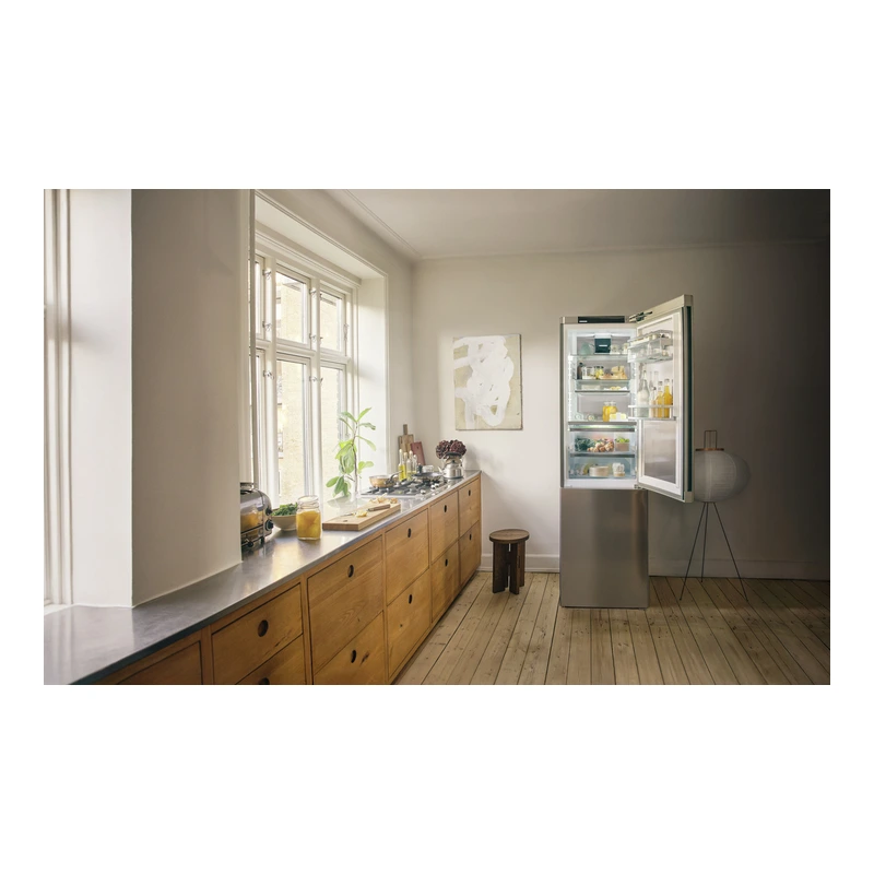 Liebherr CBNSTB579I Peak Fridge Freezer