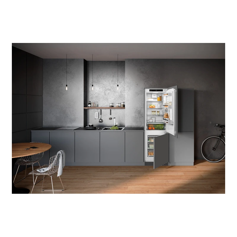 Liebherr ICNE5103 Pure Fridge Freezer