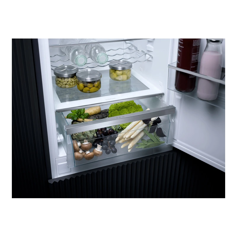 Miele KFN7785C Fridge Freezer
