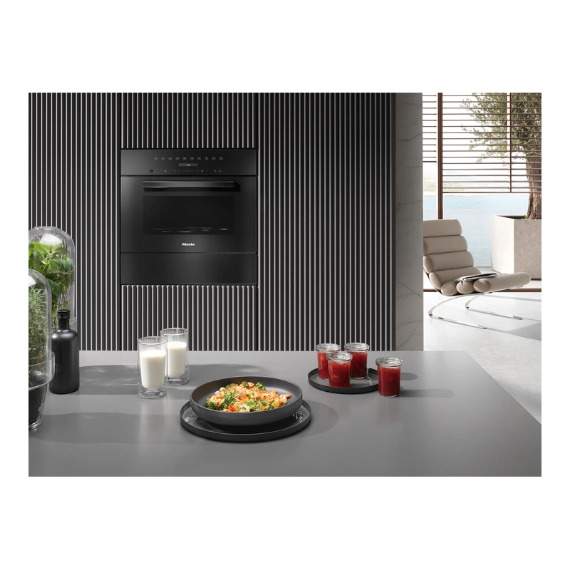 Miele M7244TC Microwave