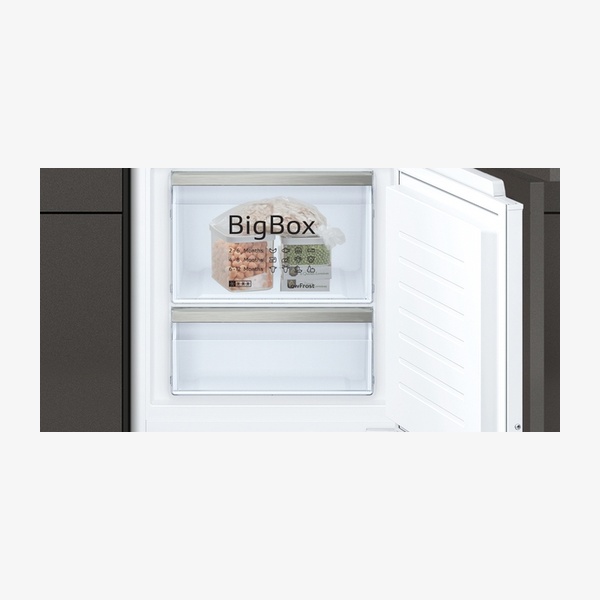 Neff N70 Fridge Freezer