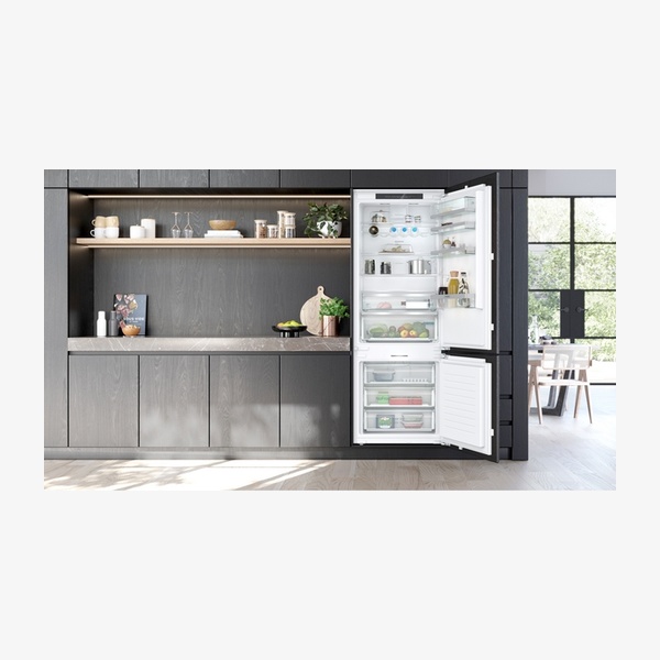 Siemens iQ500 Fridge Freezer