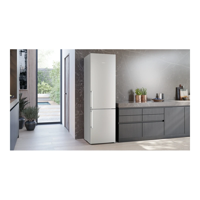 Siemens KG39NAIAU iQ500 Fridge Freezer