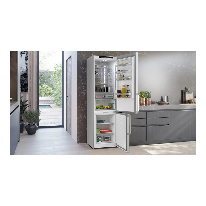 Siemens KG39NAIAU iQ500 Fridge Freezer