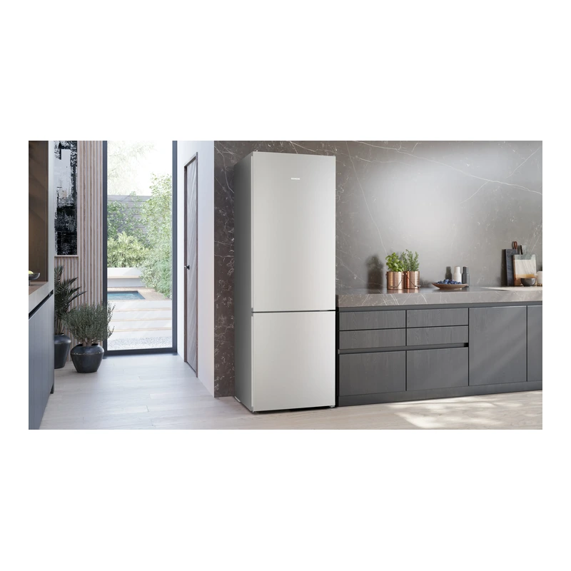 Siemens KG49NVIBG iQ300 Fridge Freezer