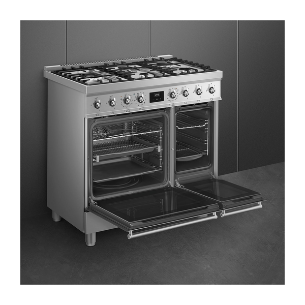 Smeg Pyro Freestanding Dual Fuel Range Cooker
