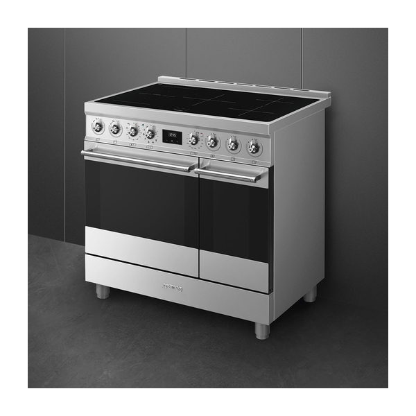 Smeg Pyrolitic Induction Range Cooker