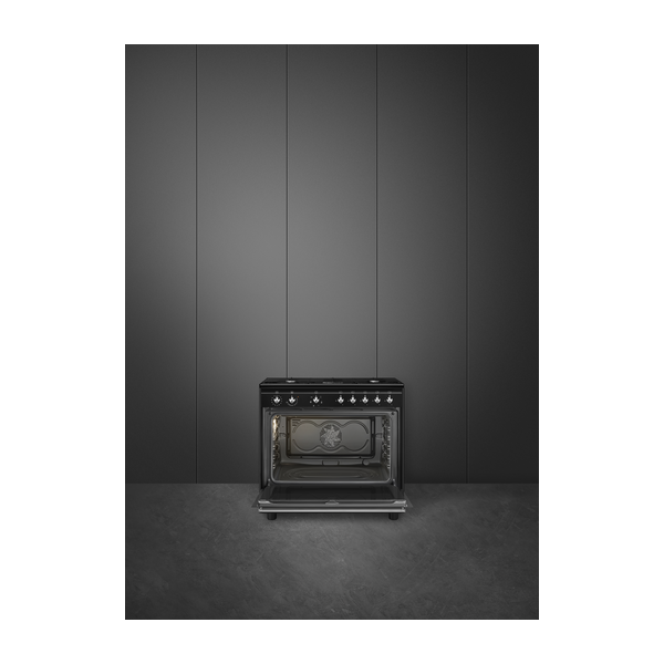 Smeg concert Dual Fuel Cooker