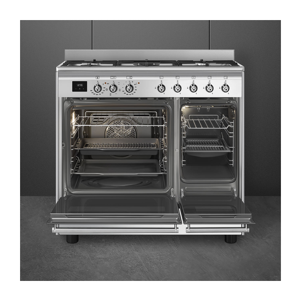 Smeg Dual Fuel Range Cooker