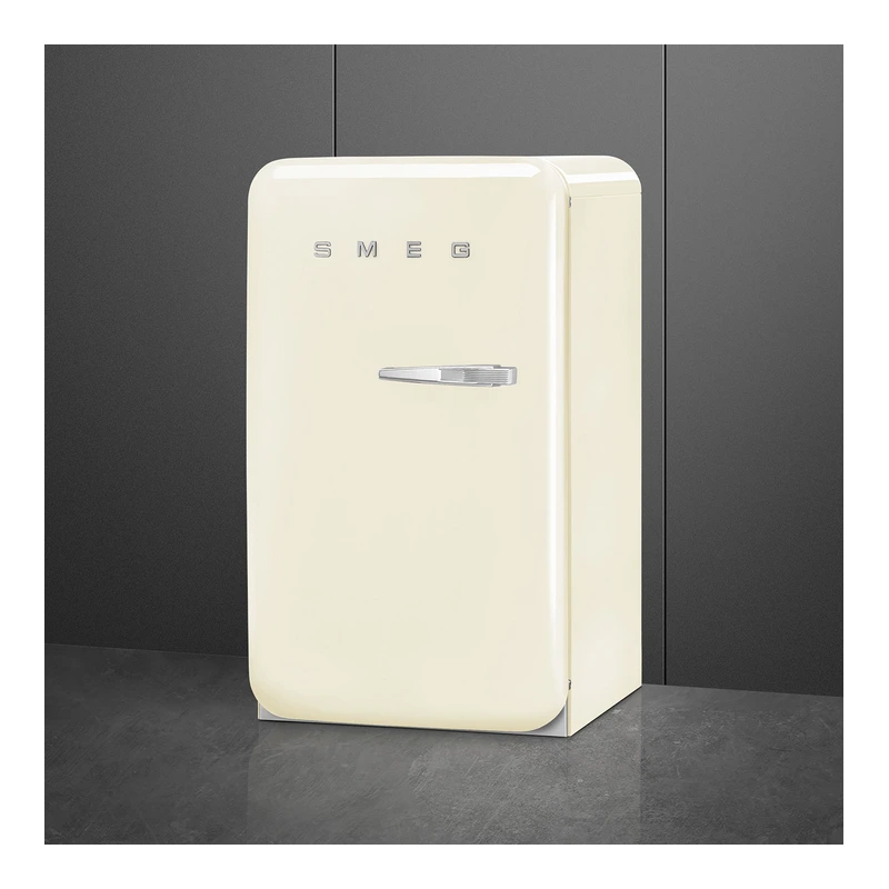 Smeg FAB10LCR6 50's Style Fridge in Ice Box