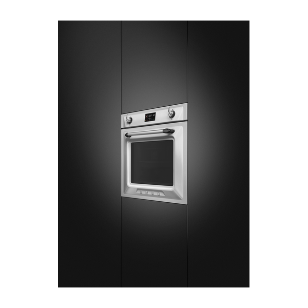 Smeg SOP6902S2PX Victoria Single Oven