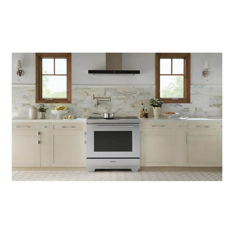 Wolf ICBIR36550ST Induction Range Cooker