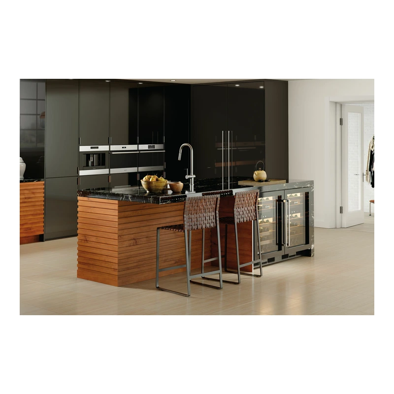 Wolf ICBSPO24TESTH Transitional Microwave Combi